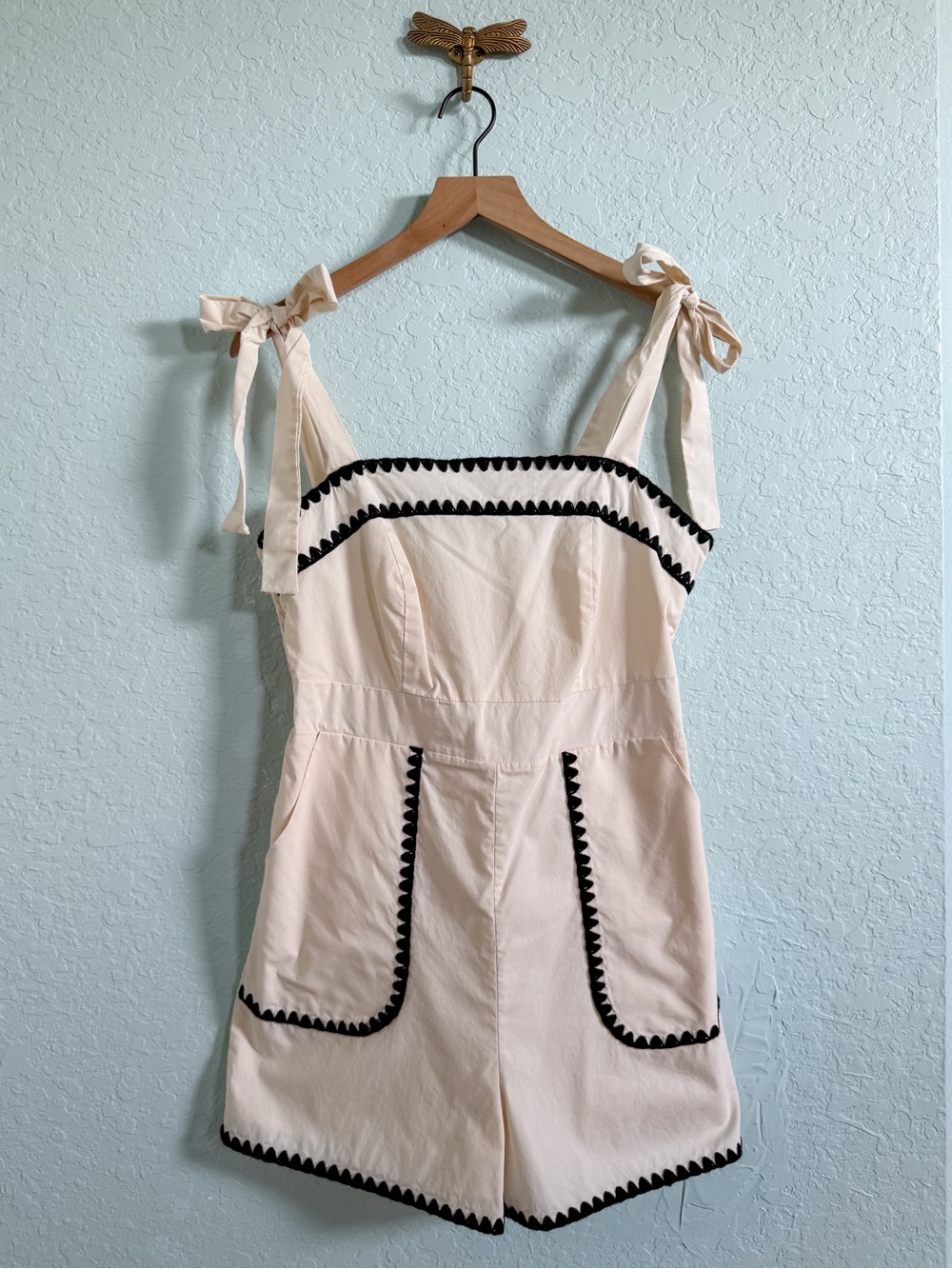 &merci•Fitted Embroidered Romper•Cream with Black Embroidery•Size Medium